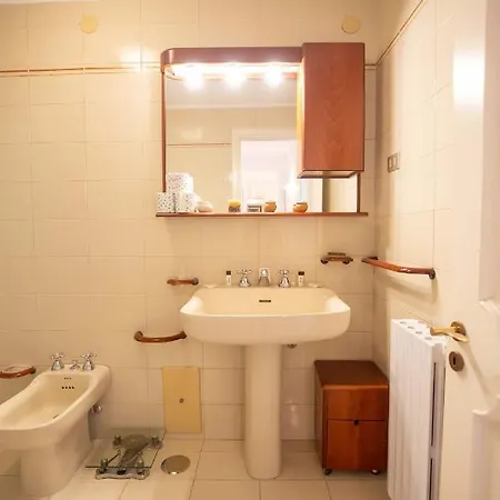 Vomero Chic By Dimorra *